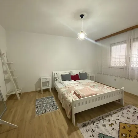Sarajevo Home * Sarajevo